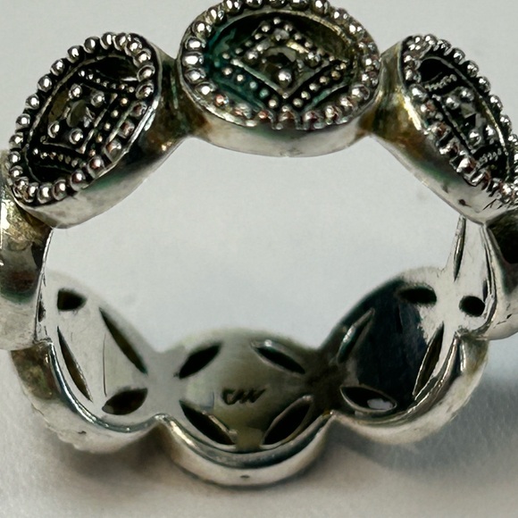 Vintage Designer Signed CW Sterling Silver Marcasite Ring Band Abalone Inlay - Picture 6 of 7
